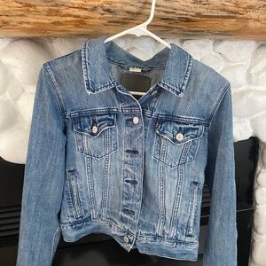 Women’s Small Levi’s Jean Jacket